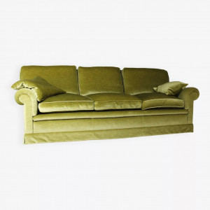 retrorobot.cz_green_velvet_sofa